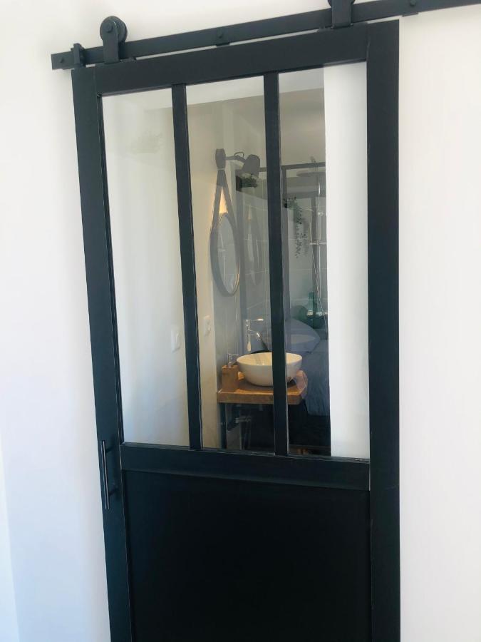 Le Cabanon Hotell Collobrières Exteriör bild
