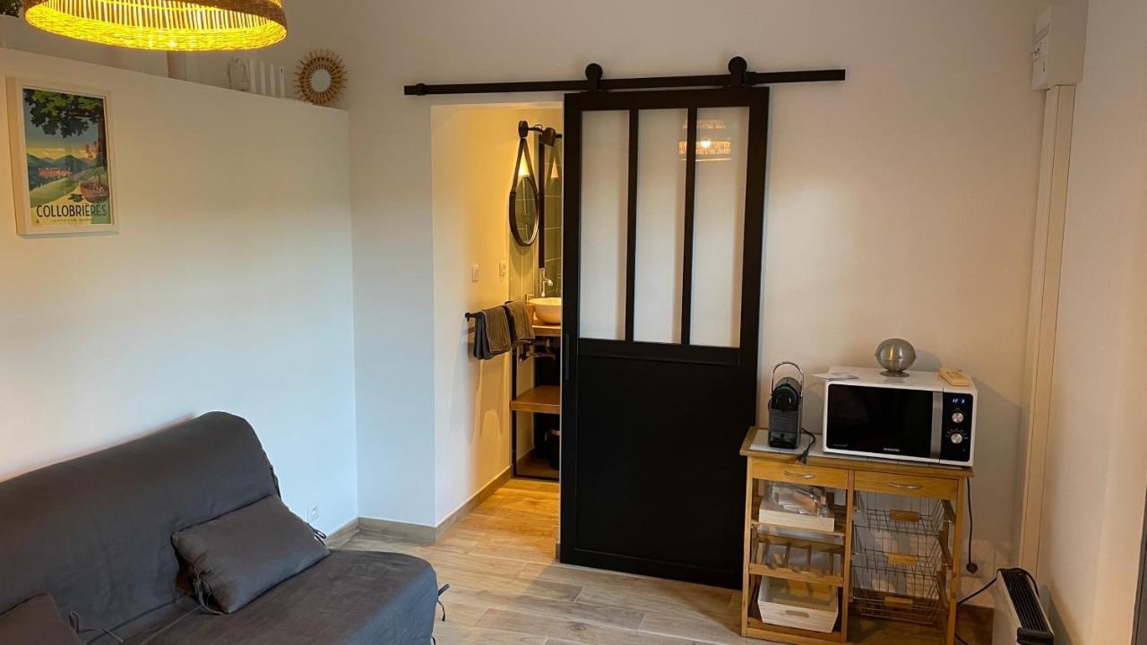 Le Cabanon Hotell Collobrières Exteriör bild